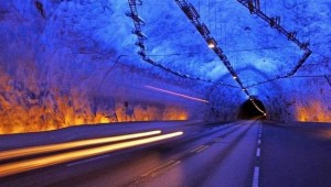 Μέσα στο μακρύτερο τούνελ του κόσμου - Με μήκος 24,5 χλμ [εικόνες, βίντεο]