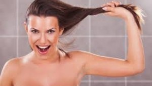 Tips για υγιέστερα μαλλιά