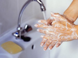 Οι εννέα στους δέκα ενήλικες δεν ξέρουν να πλένουν τα χέρια τους