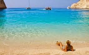 Ξέχνα ότι ήξερες για τις ελληνικές παραλίες: Γιατί αυτό το καλοκαίρι θα είναι διαφορετικό;