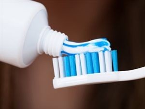 Τα επικίνδυνα συστατικά στις οδοντόκρεμες