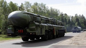 Μεταφορά πυρηνικών κεφαλών από την Ρωσία στην Κριμαία - Xωρίς καμία μυστικότητα - Η Μόσχα ήθελε το ΝΑΤΟ να 