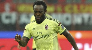 MILAN, ITALY - NOVEMBER 30:  Michael Essien of AC Milan in action during the Serie A match between AC Milan and Udinese Calcio at Stadio Giuseppe Meazza on November 30, 2014 in Milan, Italy.  (Photo by Marco Luzzani/Getty Images)
