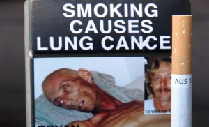 Έρχονται ανατριχιαστικές εικόνες στα πακέτα τσιγάρων! (ΣΚΛΗΡΕΣ ΦΩΤΟΓΡΑΦΙΕΣ)