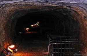Η μεγαλύτερη ανακάλυψη στην Υφήλιο βρίσκεται στην υπόγεια Αθήνα - Τι κρύβεται εκεί και γιατί ΦΟΒΟΥΝΤΑΙ να το αποκαλύψουν στον κόσμο; [video]