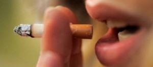 2 Τρόποι για τo πως να ανάψεις το τσιγάρο σου χωρίς αναπτήρα ! VIDEO