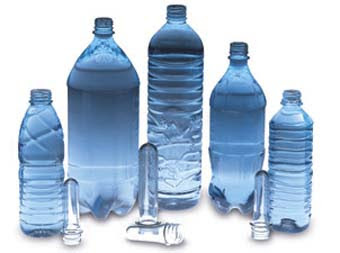 ΣΟΚΑΡΙΣΤΙΚΕΣ ΑΠΟΚΑΛΥΨΕΙΣ Πίνεις νερό από πλαστικό μπουκάλι για δεύτερη φορά; Δες γιατί θα πρέπει οπωσδήποτε να το σταματήσεις!
