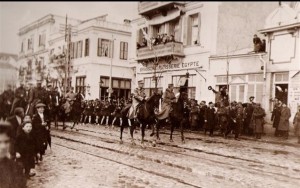 26 Οκτωβρίου 1912. Το ντοκουμέντο της εισόδου του ελληνικού στρατού στην ελεύθερη Θεσσαλονίκη. (Βίντεο)