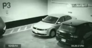 Ο τύπος δεν έβρισκε θέση να παρκάρει… Όταν δείτε τι έκανε θα κλάψετε από τα γέλια (video)