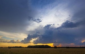 6 τρόποι να προβλέπετε τον καιρό διαβάζοντας τα σύννεφα