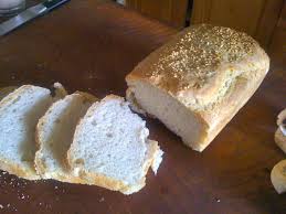 Θερίζει η πείνα στην Αθήνα ... αρκετοί φούρνοι πλέον πουλάνε ψωμί όχι με το κιλό αλλά με..την φέτα !!