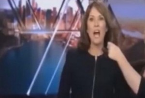 Απίστευτο: Αυστραλή παρουσιάστρια βρίζει στα ελληνικά, ζωντανά στην τηλεόραση! (VIDEO)
