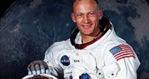 Δήλωση σοκ από αστροναύτη του Apollo 11: Έχω δει εξωγήινους