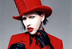 Το ΑΠΟΛΥΤΟ ΣΟΚ! Πώς είναι ο Merilyn Manson χωρίς μακιγιάζ; [photos]