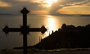 Άγιος Όρος: Μια βραδυά στην Έρημο του περιβολιού της Παναγίας