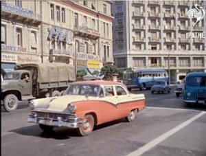 Η μαγευτική Αθήνα του 1961 σε ένα συγκλονιστικό βίντεο ...