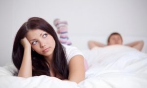 Έρευνα: Οι γυναίκες θέλουν πολύ περισσότερο σεξ από όσο νομίζουν οι άντρες τους… (ΒΙΝΤΕΟ)