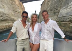 Kate Moss: Διακοπές στην Ελλάδα με πολυτελές γιοτ και... τον 29χρονο κούκλο φίλο της!