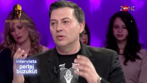Νίκος Μακρόπουλος σε αλβανικό κανάλι:»Αγαπώ τους Αλβανούς – Οι Έλληνες είναι τεμπέληδες..»