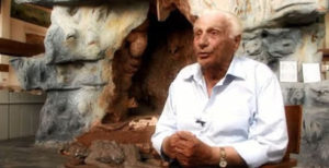 Άρης Πουλιανός: Ό,τι δεν θέλουν να ξέρουμε για το σπήλαιο των Πετραλώνων