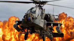 Τα επιθετικά ελικόπτερα AH-64 Apache σε δράση