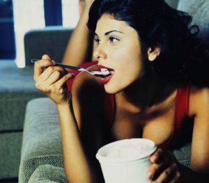 10 τροφές που όσο τις τρως, τόσο αδυνατίζεις