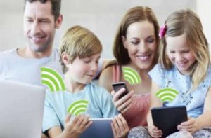 Πώς θα προφυλαχθείτε από την ακτινοβολία στο σπίτι; - Απλές οδηγίες προστασίας από κινητά και Wi-Fi