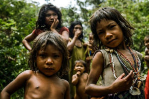 Pirahã. Η φυλή του Αμαζονίου που δεν ξέρει να μετράει. Η γλώσσα που δεν έχει αριθμούς και νούμερα.
