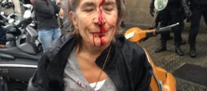 «Κοχλάζει» η Ισπανία: Συγκρούσεις διαδηλωτών στην Καταλονία με τις δυνάμεις ασφαλείας της Μαδρίτης (φωτό, βίντεο)
