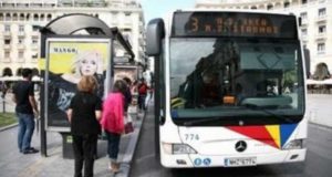 Θεσσαλονίκη: Η Τέλεια απάντηση νεαρου φοιτητη σε «ηλικιωμένο» που απαίτησε να κάτσει σε λεωφορείο.