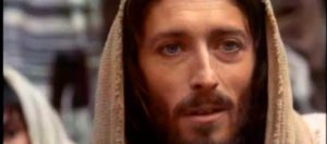 Πως είναι σήμερα ο ηθοποιός που υποδύθηκε τον «Ιησού από τη Ναζαρέτ»; (φωτό)