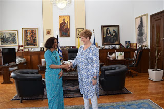 Συνάντηση της ΥΜΑΘ με την Πρέσβειρα της Ινδίας κα Shamma Jain
