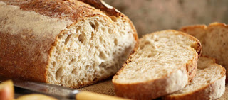 Δείτε τι θα συμβεί στο σώμα σας αν σταματήσετε να τρώτε ψωμί