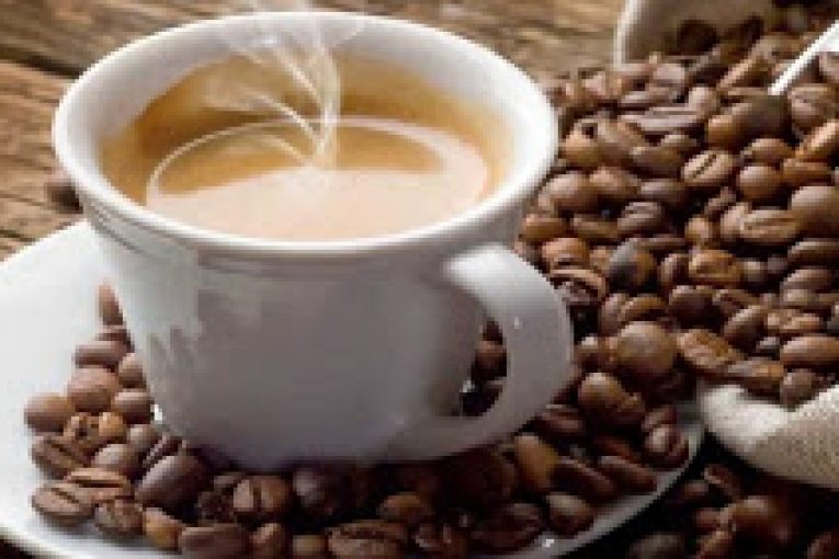 Βοηθάει ο καφές να χάσουμε περισσότερα κιλά;