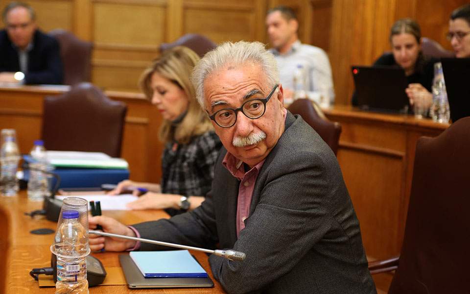 «Πυρά» της αντιπολίτευσης κατά του νομοσχεδίου Γαβρόγλου στην Επιτροπή Μορφωτικών Υποθέσεων