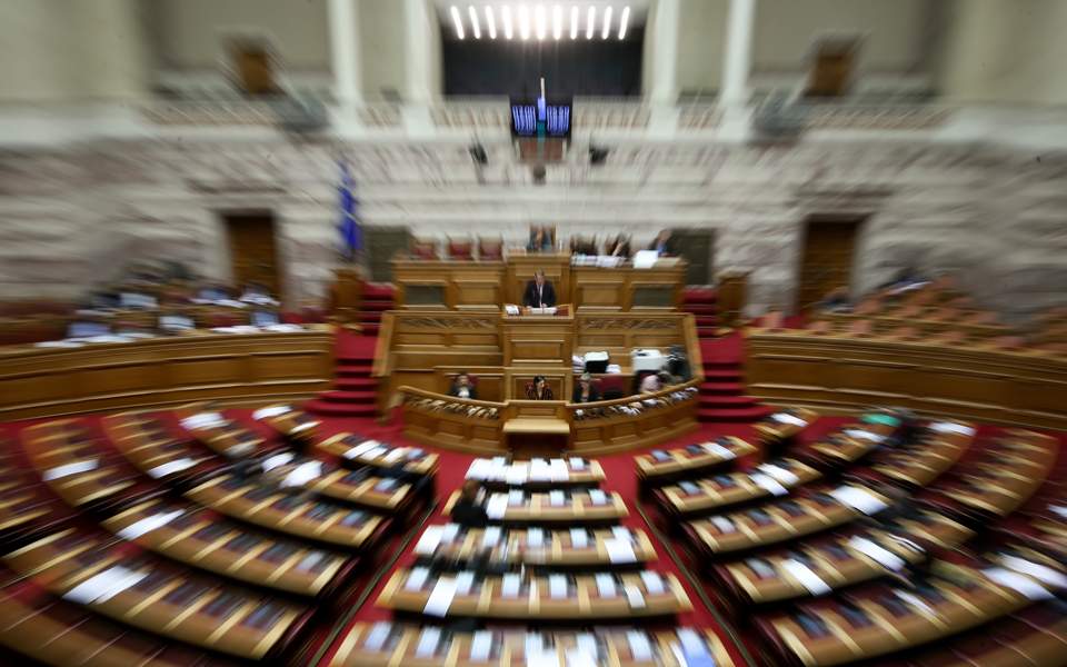 Η «νέα γενιά» ΣΥΡΙΖΑ διεκδικεί θέση στη Βουλή