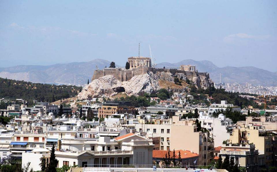Κατάλυμα μέσω Airbnb κλείνουν δύο στους δέκα Ελληνες