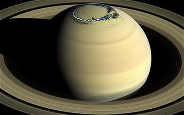 Οι τελευταίες εικόνες από το διαστημόπλοιο Cassini